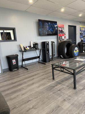 Fairmount Tire & Rubber - Stanton
