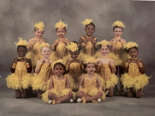 Dance group class of 2018