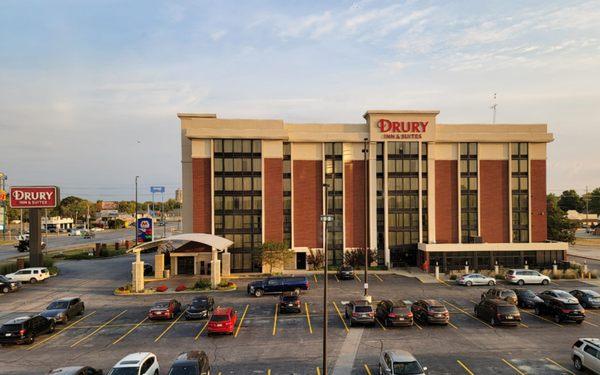 Drury Inn & Suites Terre Haute