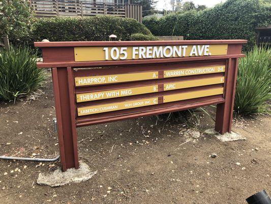 They don't exist. I spoke to the postman they moved out long ago