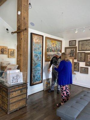 Tai Taeoalii talking about his ballpoint pen artwork