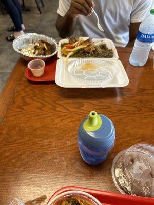 Le Basilic Caribbean restaurant and Bakery