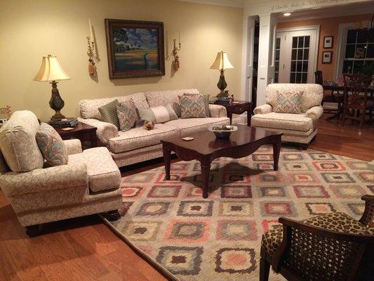 Pt Antiques & Upholstery