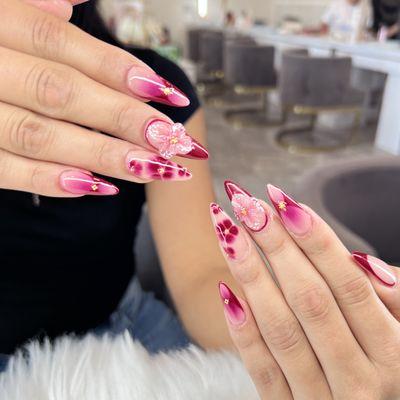 La Vie En Nails by Sarah