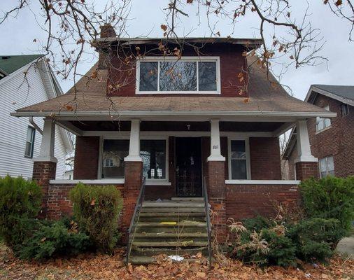 Buy a Detroit House