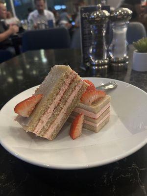 Vegan Strawberry Shortcake