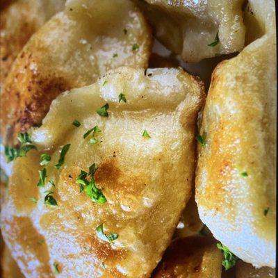 Like some kind of bread or garlic Crispy Spring Roll