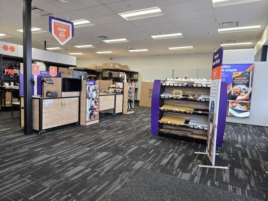 FedEx Office Print & Ship Center