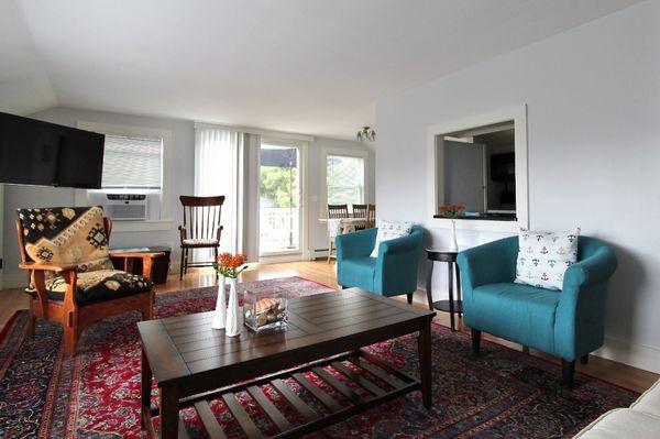 Seadar Inn by the Sea