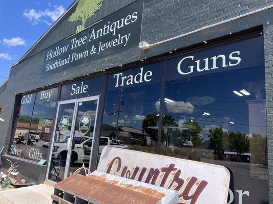 Hollow Tree Antiques Southland Pawn & Jewelry