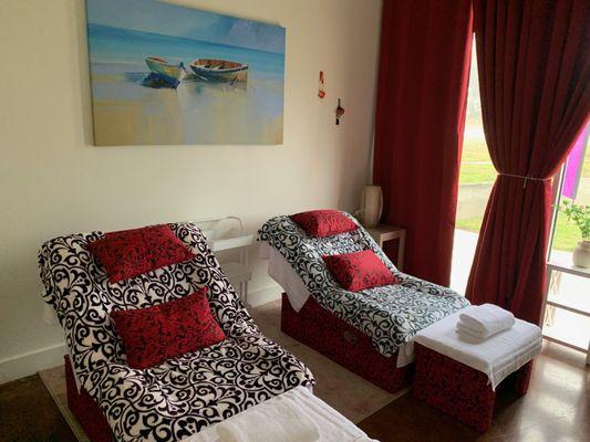 Drift away as our Experienced staff pampers your feet