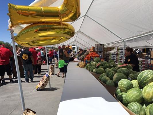 Everybody's Family Fruit