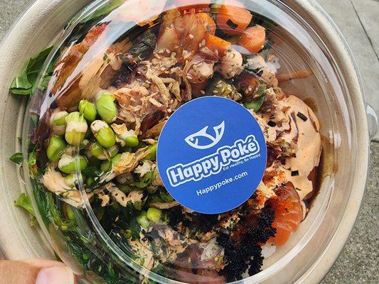 Blue fin tuna, fresh crab, salmon, veggies, salad, kimchi, roe, rice. So many wonderful flavors!