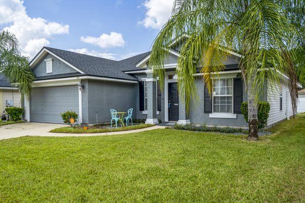 Senetta J Spicer - PCC Real Estate