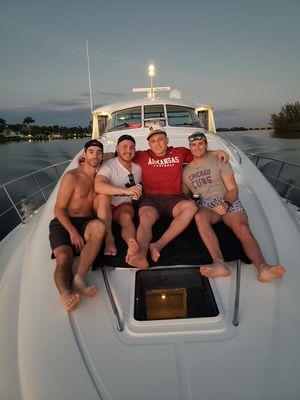 La Vita e Bella Charters