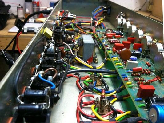 Marshall JCM900 amp repair.