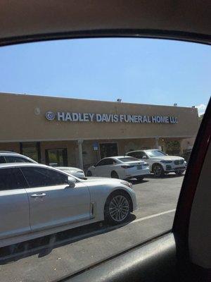 Hadley Davis Funeral Home