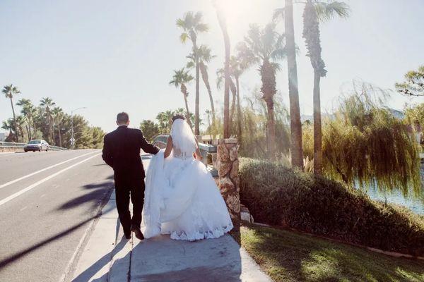 A balance of city and nature to accommodate the perfect wedding.