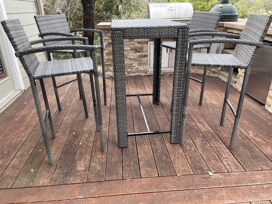 The final product with the missing parts to the chairs.