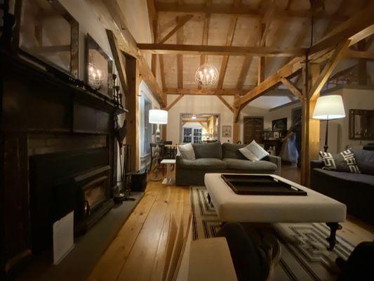 Common/breakfast area at night. Good snacks and amazing book/board game options