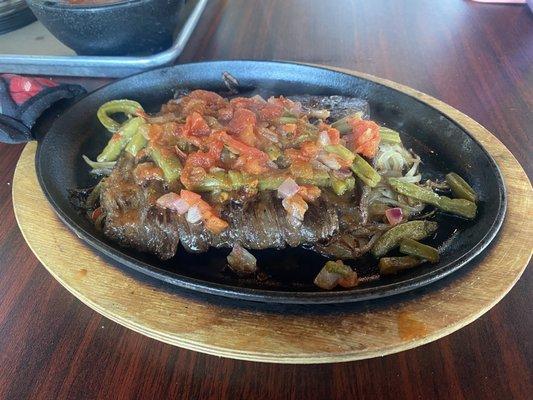Carne asada Fajita dish