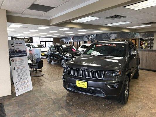 McKay's Chrysler Jeep Dodge