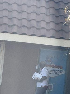 Be aware of SOL THE SCAMMER