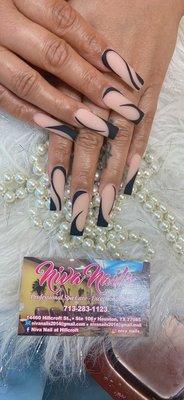 Niva Nails