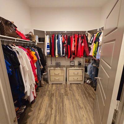 Closet Organizing/Decluttering