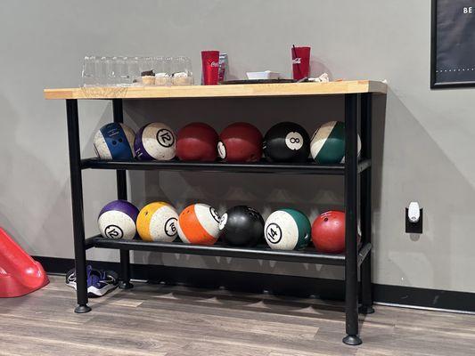 810 Billiards & Bowling - Greenville