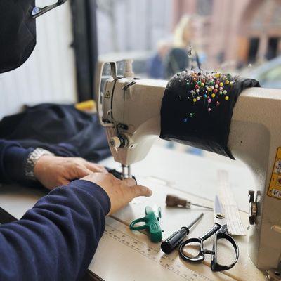 +30yrs experienced tailor comes every Thursday from 9am to 5pm (hours may vary)