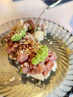 Spicy beef tartare on crispy rice balls
