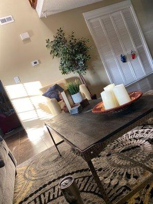 CORT Furniture Rental