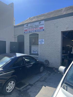 The entrance of Electro tech services.