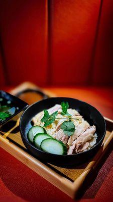 Umai x Kindi
Hainanese Chicken rice. One of the most popular item at the moment! Try now