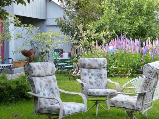 Aster Inn and Antiques