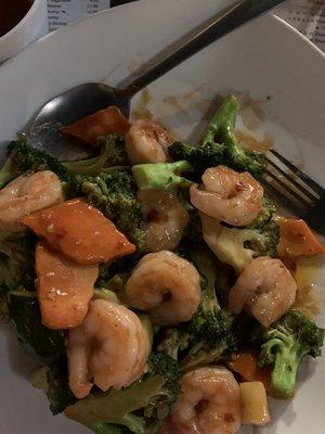 Shrimp with broccoli