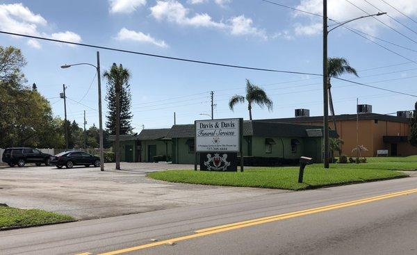 Davis and Davis Funeral Services