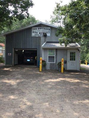 Two Brothers Auto Service
