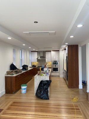 Joshua Vicente Electrician