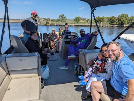 Aquaholics Boat Rentals