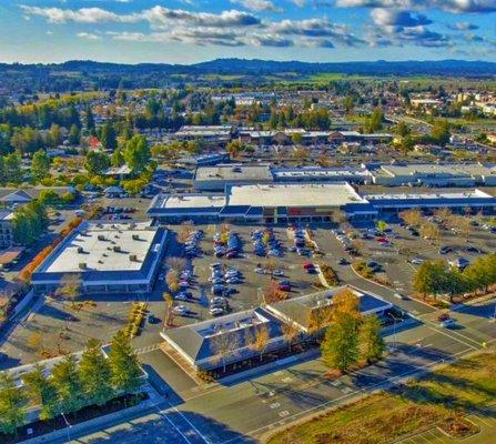 Raley's Towne Center