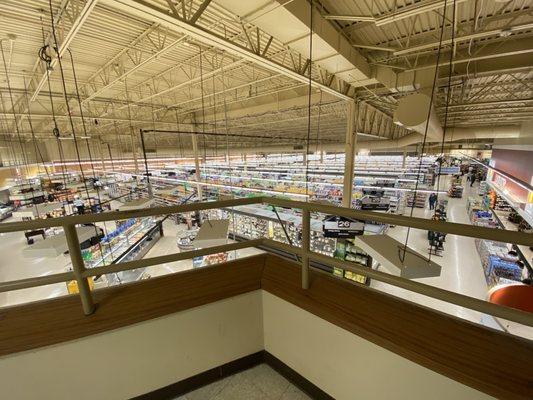 Waiting area above pick n save
