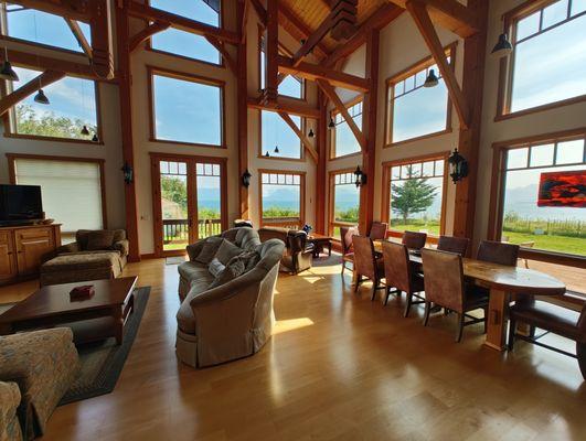 Averie Hoyer Cleaning