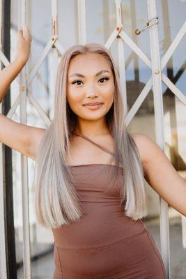 My beautiful guest came in all the way from London to get her natural dark hair properly bleached and her goal was a ashy milk tea color!