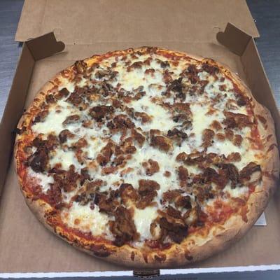 Big Fat Paulie pizza