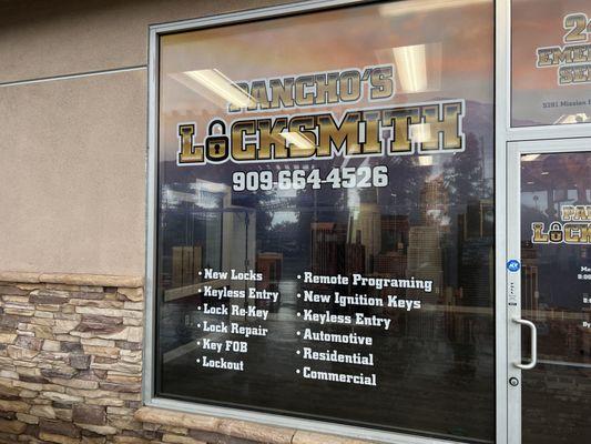 Panchos Locksmith