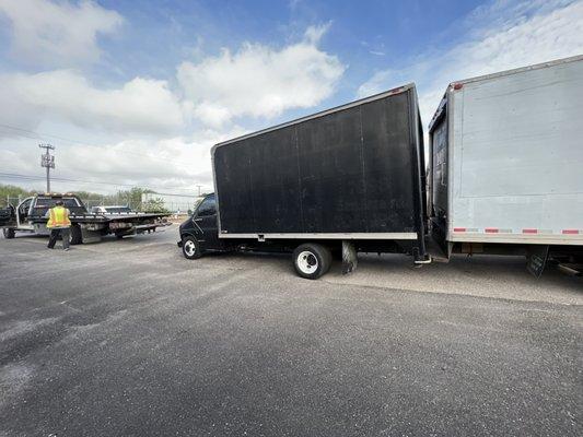 Mack’s towing & roadside Service