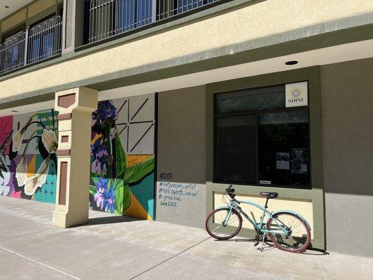 Entrance to Shine Studio