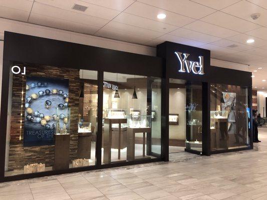 Yvel Boutique